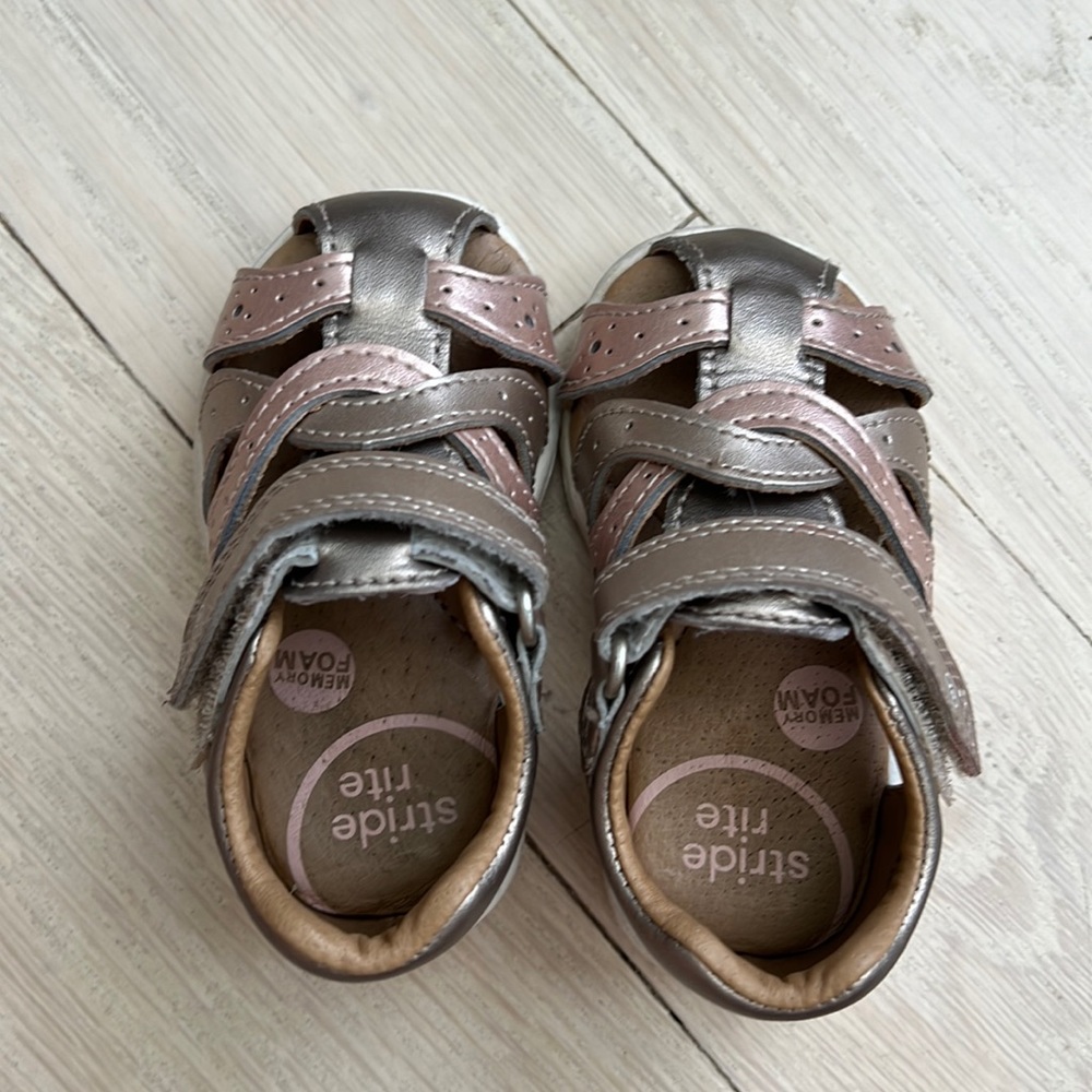 Stride Rite Xena Champagne Sandal size 4.5 wide